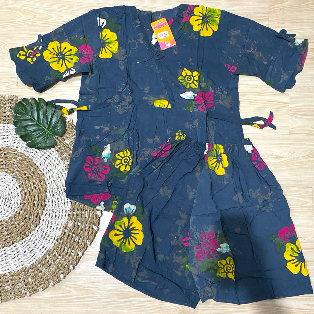 Hotpan Batik Moon Airin Chibi Celana Pendek