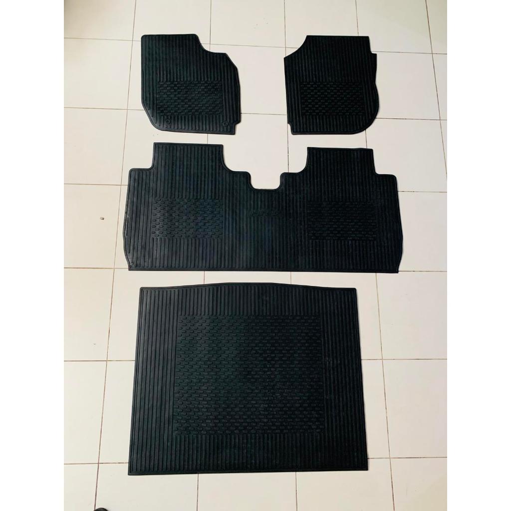 Karpet Karet Mobil HRV