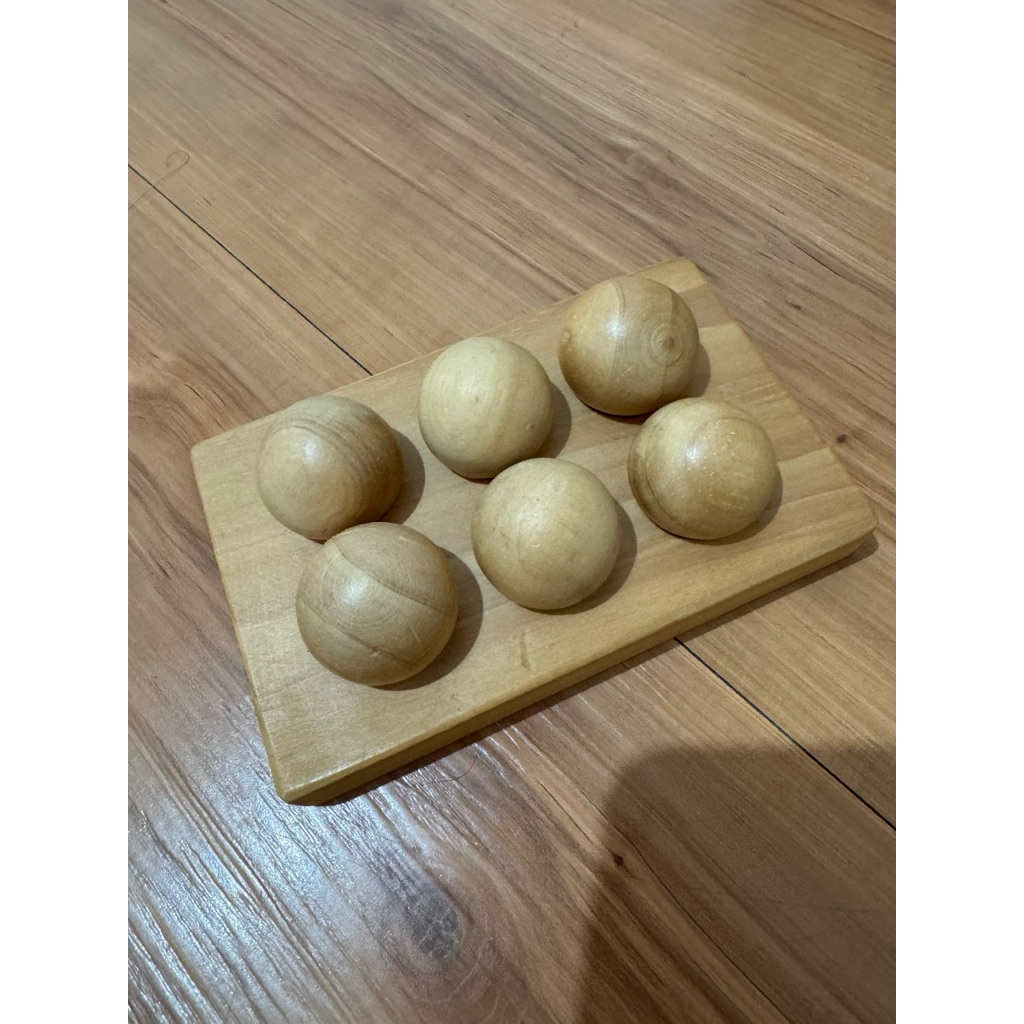 BOLA WOODEN PRELOVED