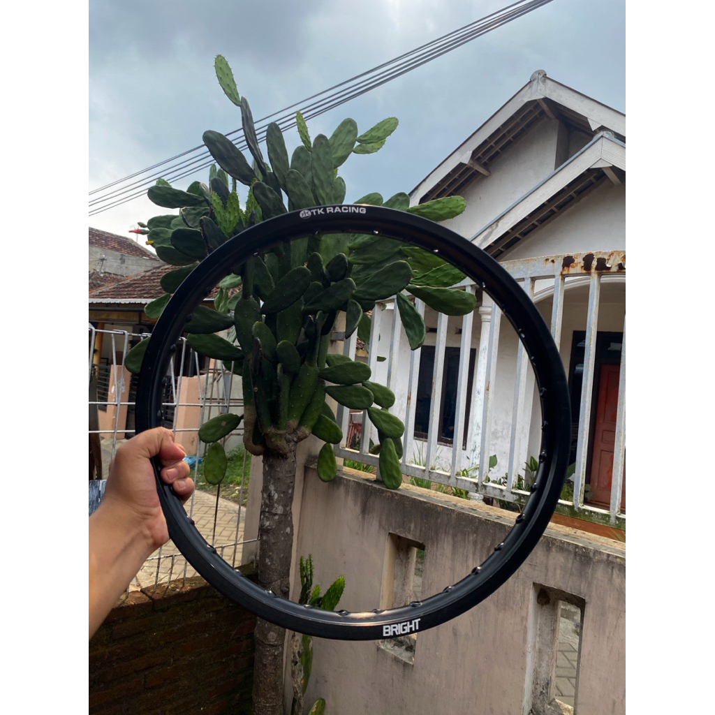 VELG TK RACING 18/140