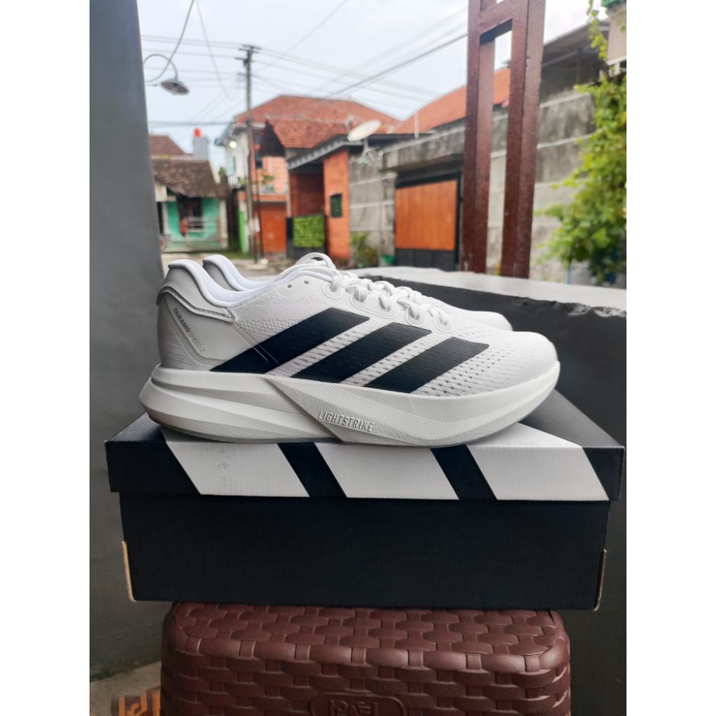 Sepatu Lari Duramo Speed 2 Cloud White