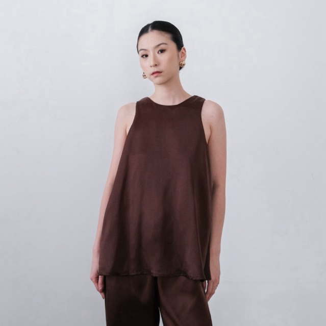 CROIA - Tara Satin Top | Atasan Satin Silk Tangan Buntung | Tanktop Satin Silk | Baju Atasan Satin |