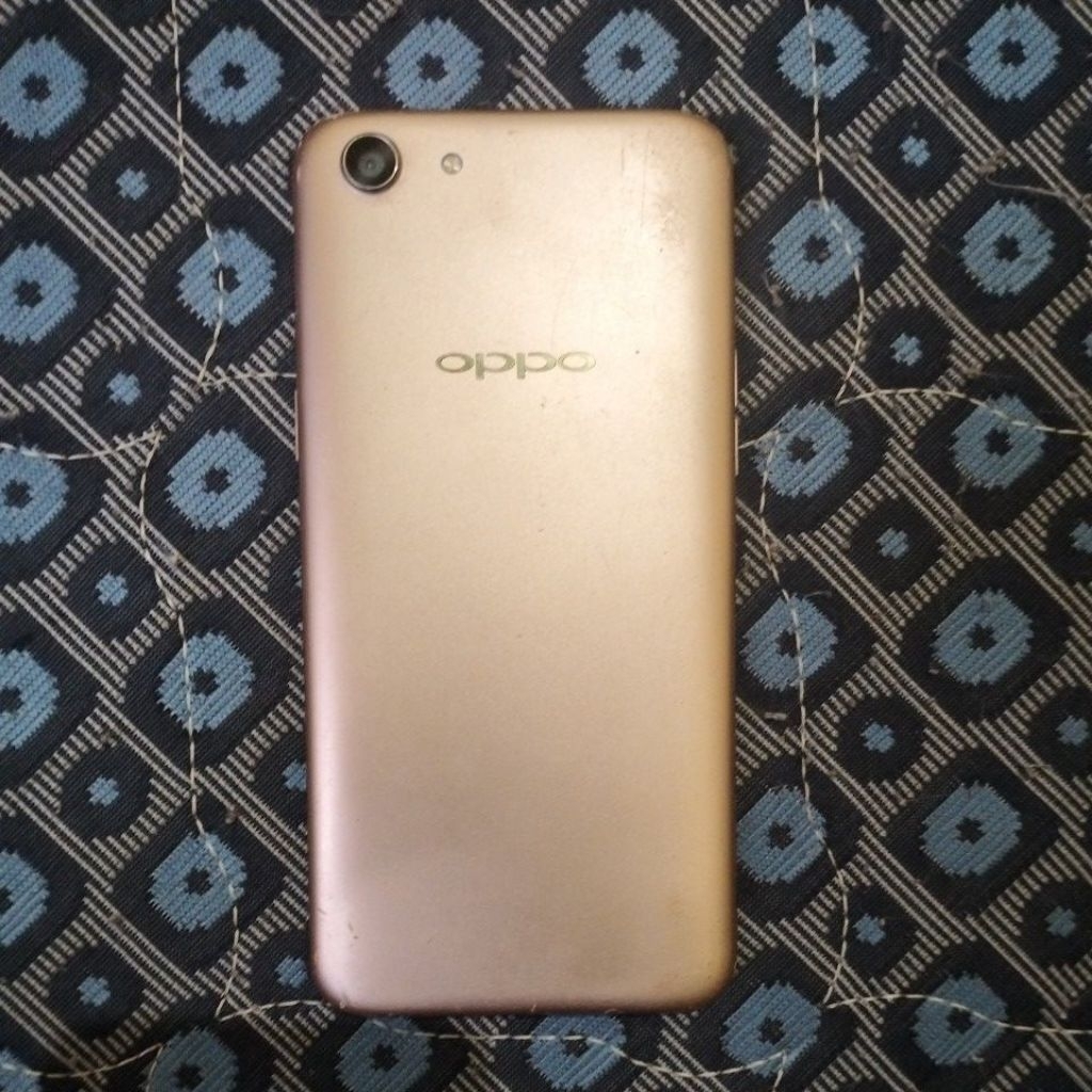 Hp Batangan Oppo A83