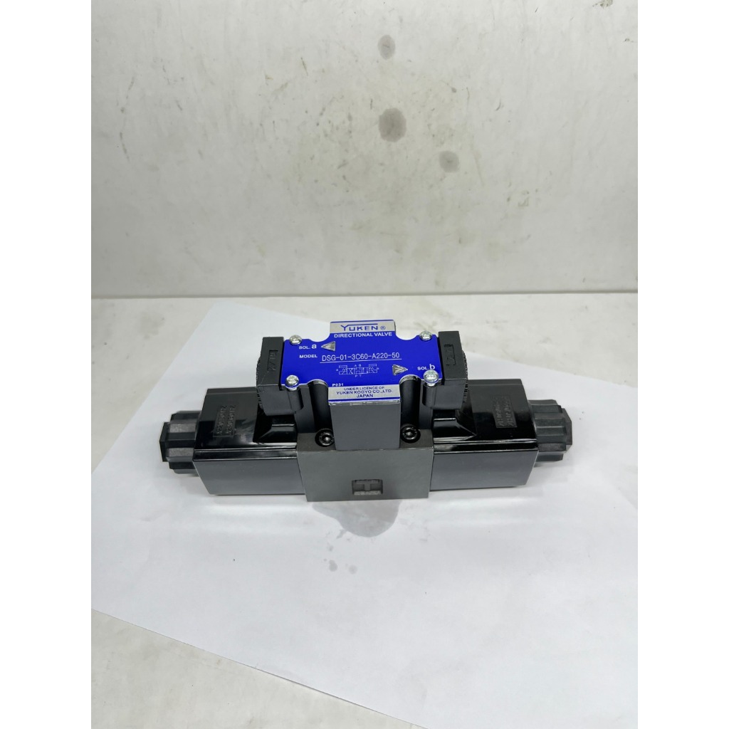Solenoid valve yuken DSG-01-3C60-A220-50 / selenoid valve yuken DSG 01