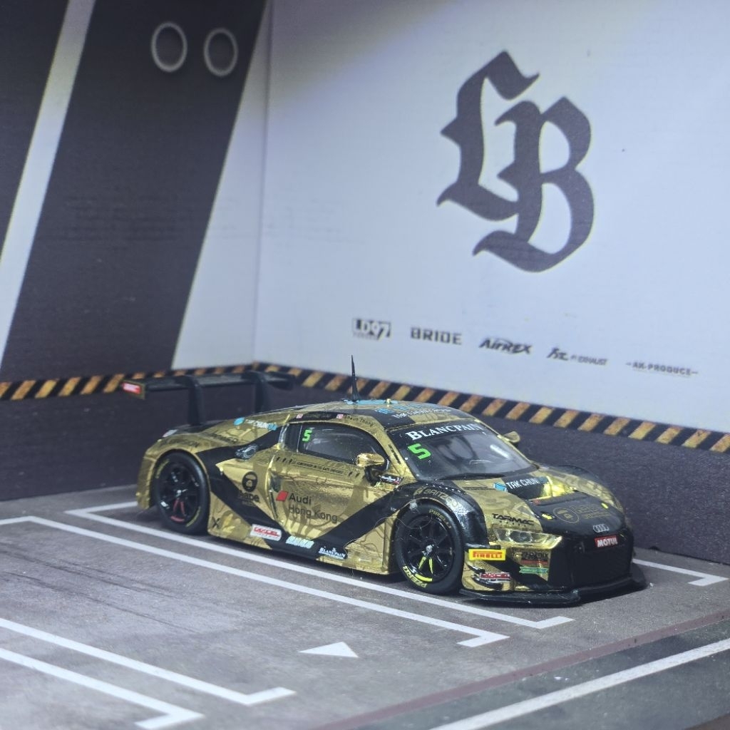 Tarmac 1/64 Audi R8 Lms Gold Aape Blancpain Gt Series Asia 2017 Loose