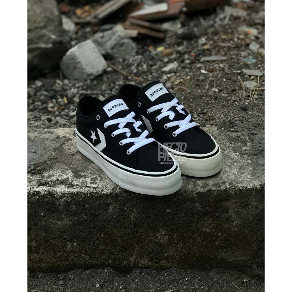 Converse Footwear - Star Replay Platform B/W (565366C) | Sepatu Sneakers