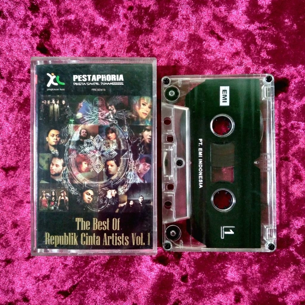 Kaset V/A - The Best Of Republik Cinta Artists Vol. 1
