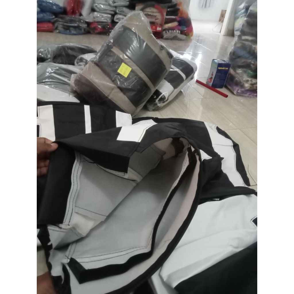 sarung jok Avanza Xenia 2014-2015