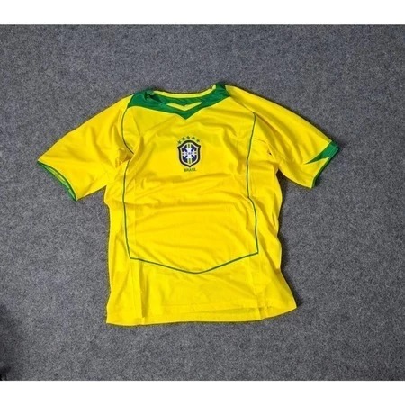 (RETRO) JERSEY BOLA RETRO BRAZIL HOME 2004 GRADE AAA VINTAGE CLASSIC