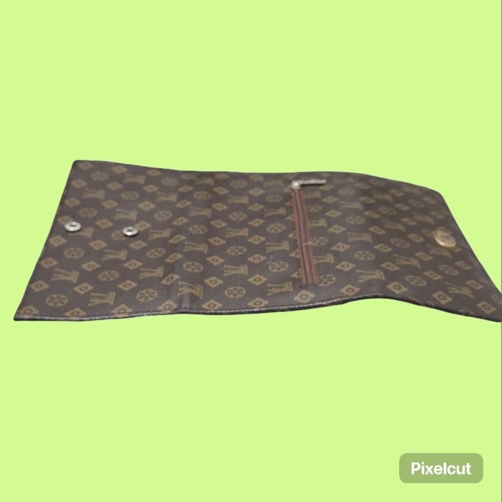 Dompet panjang Louis Vuitton kulit