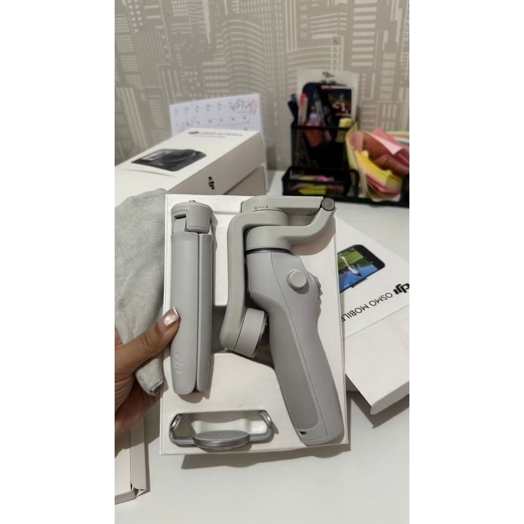 DJI OSMO MOBILE 6 & DJI OSMO DIVING ACCESSORY KIT