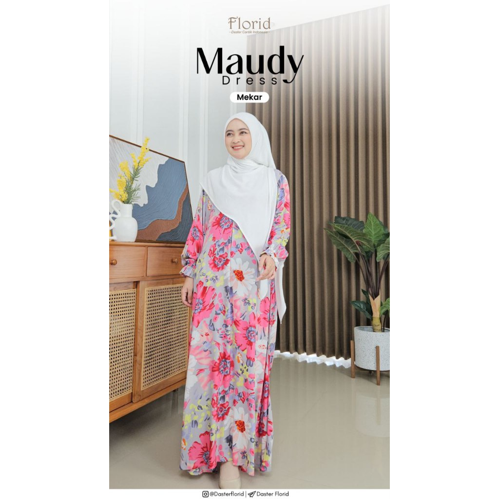 Maudy Dress