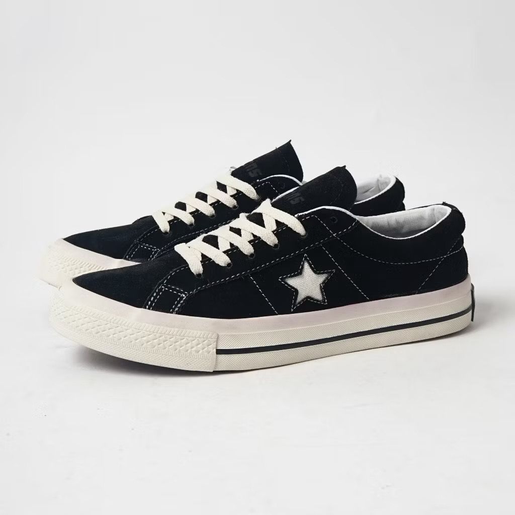 Converse one star black suede