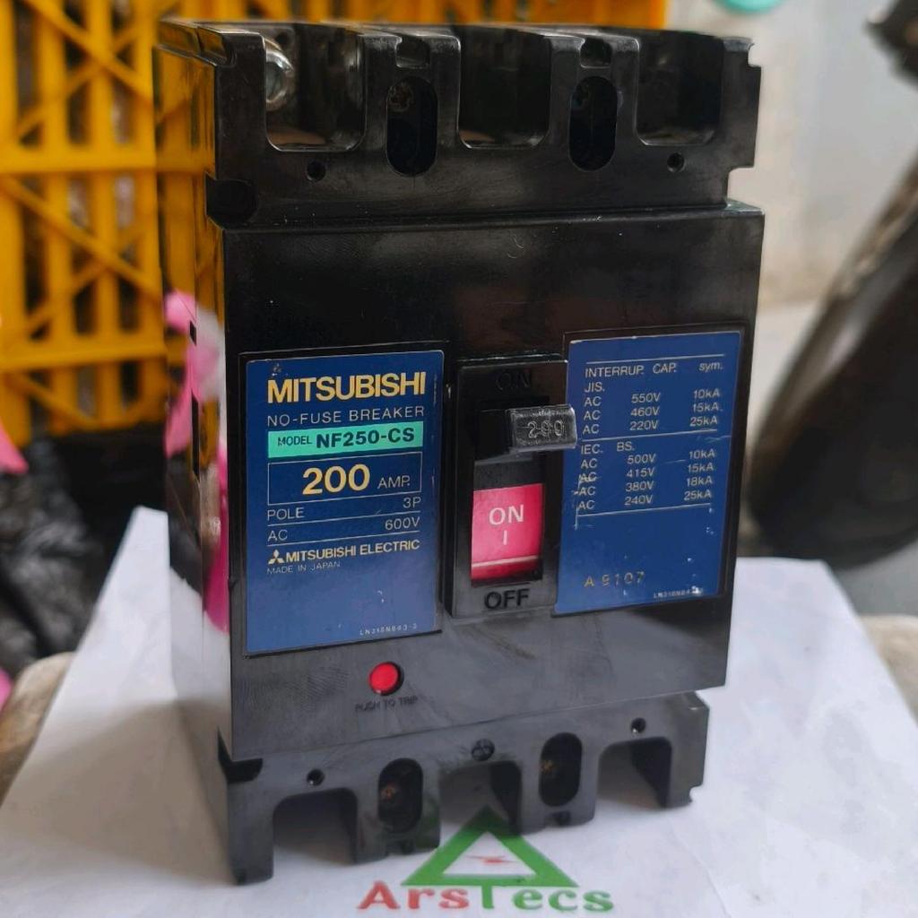 Mccb No Fuse Breaker Mitsubishi NF250-CS 200Ampere Bekas Original