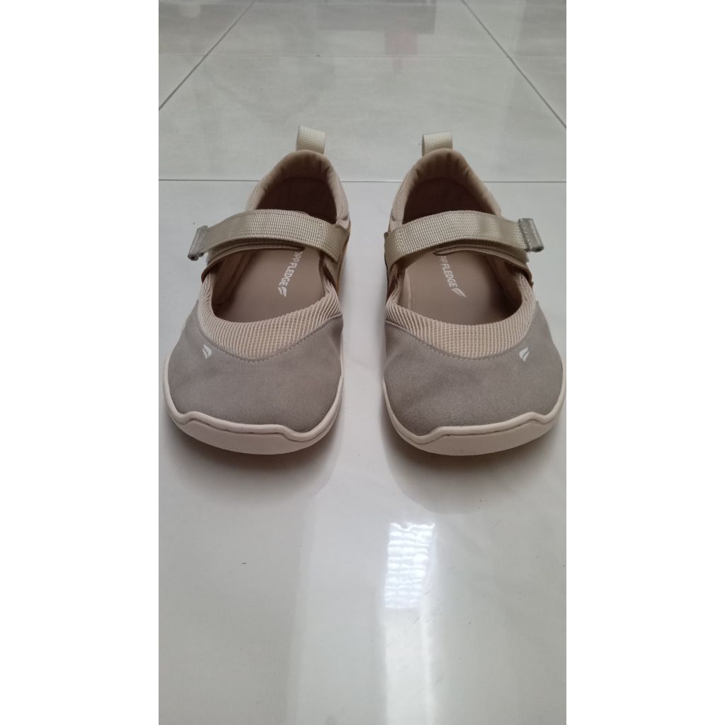Barefoot sneakers Pyopp Fledge Mary Jane Oat size 38 (preloved)