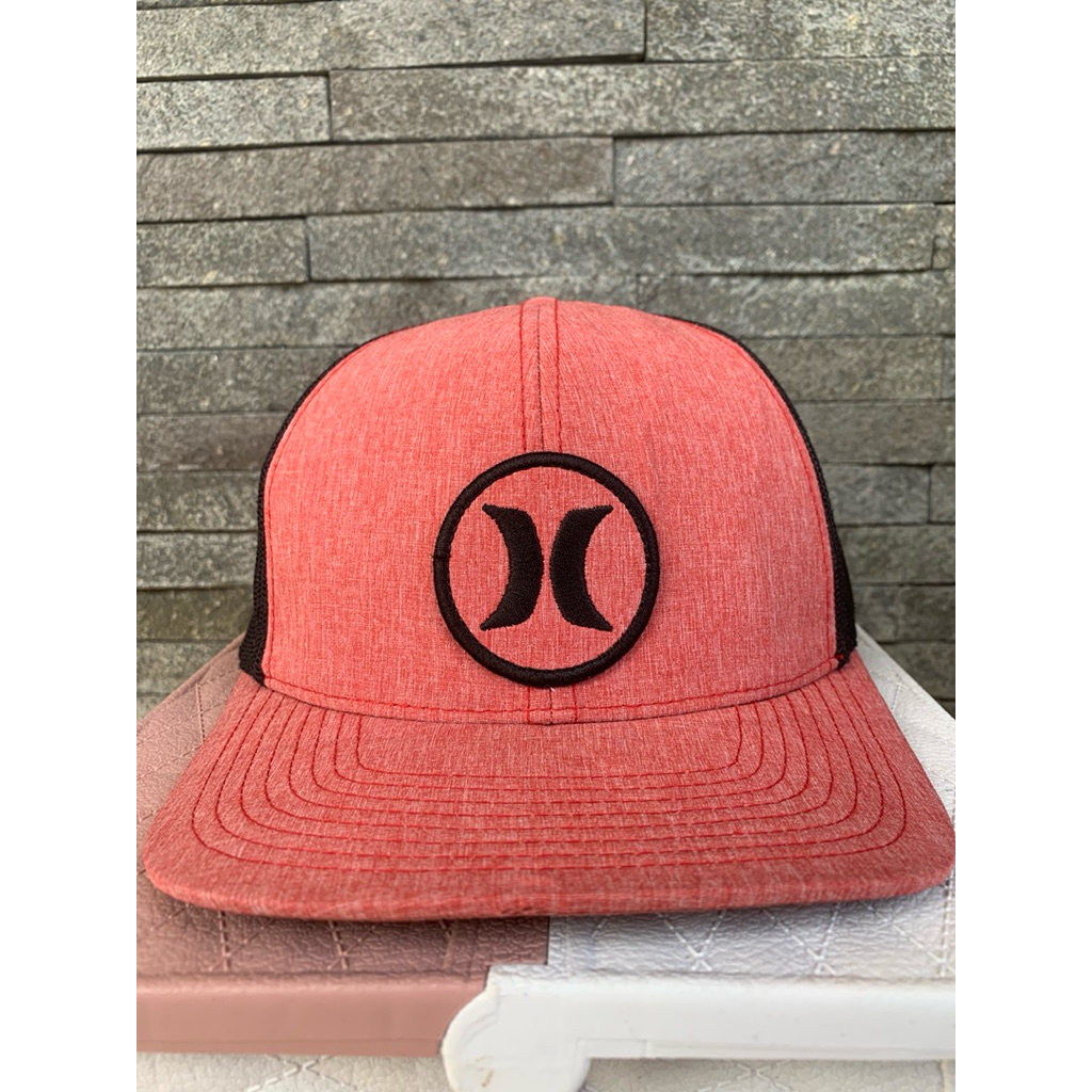 Topi jaring trucker hat hurley x yupoong