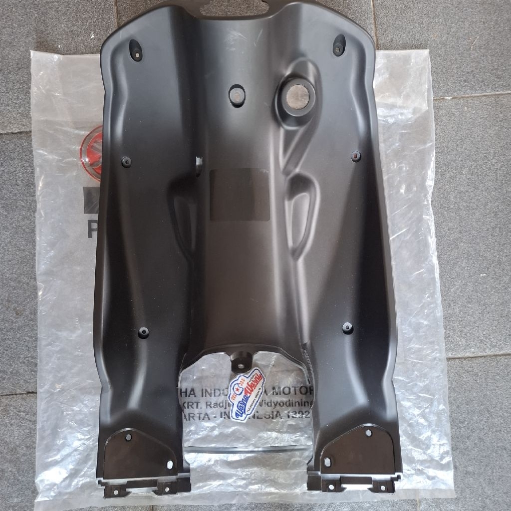 Dek kunci Nouvo lele abu abu gray hitam | 5LW-F8312-00 | 5LW-F8312-10