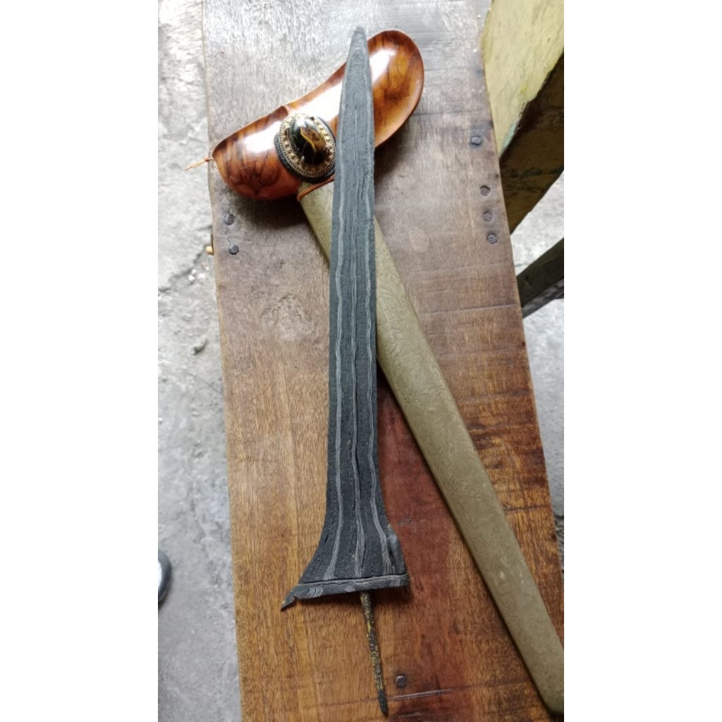 brojol pamor tejo kinurung sepuh