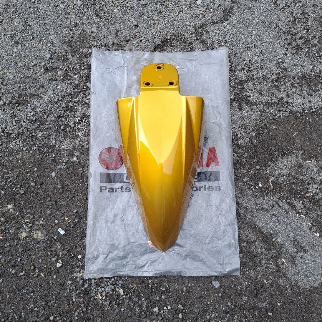 Slebor depan spakbor depan yamaha mio soul karbu kuning emas / gold FENDER FRONT (D REDDISH YELLOW C