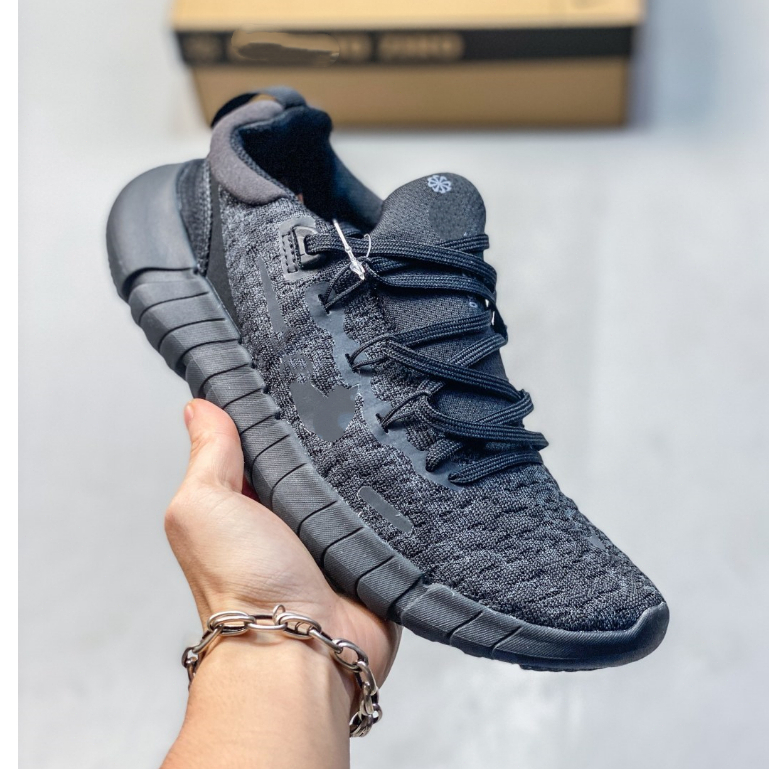 Free Run 5.0 Biru Oranye Sepatu Lari Olahraga Ringan dan Bernapas Terbuat dari Bahan Daur Ulang