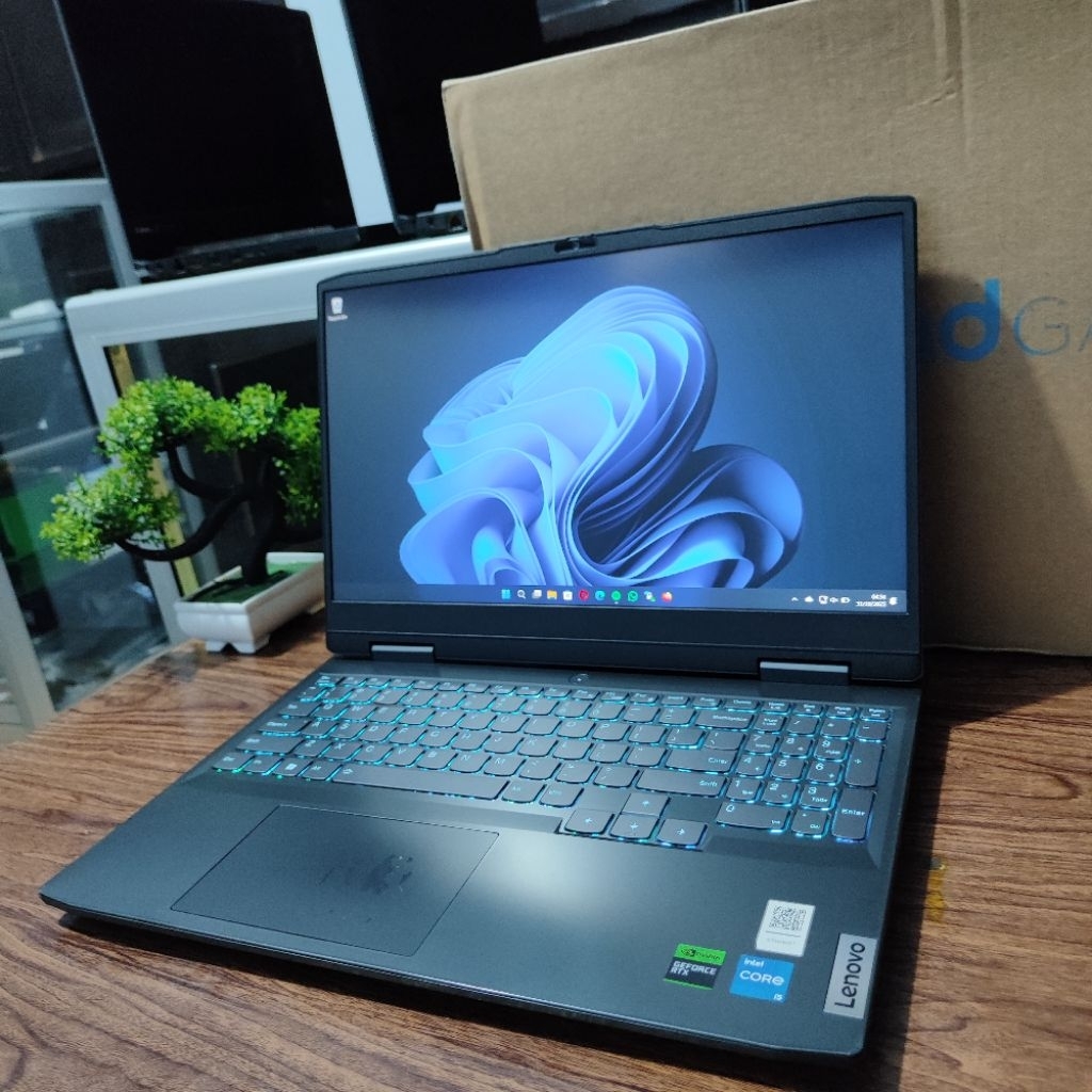 Lenovo Ideapad Gaming 3 RTX 3050 Intel Core i5 gen 12
