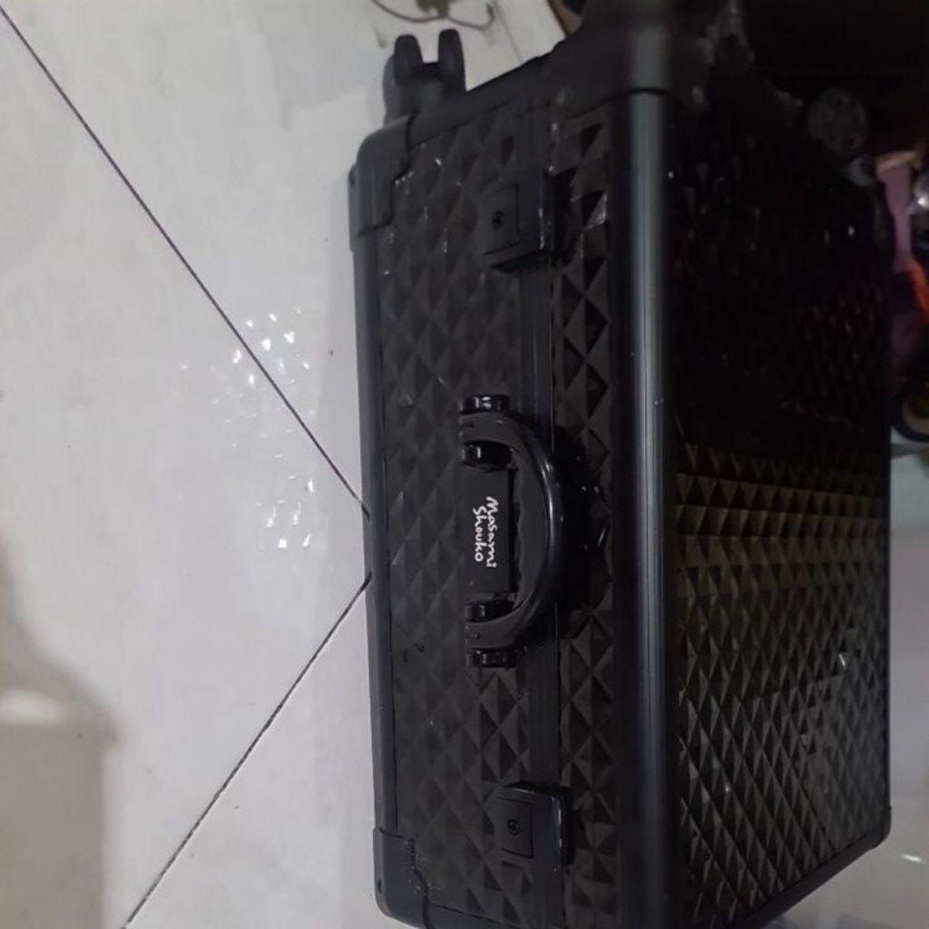 KOPER MAKEUP MASAMI SHOUKO SIZE BESAR SUDAH PERNAH PAKAI