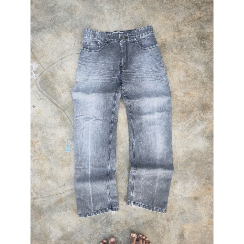 Jeans Feeding American Eagle Second