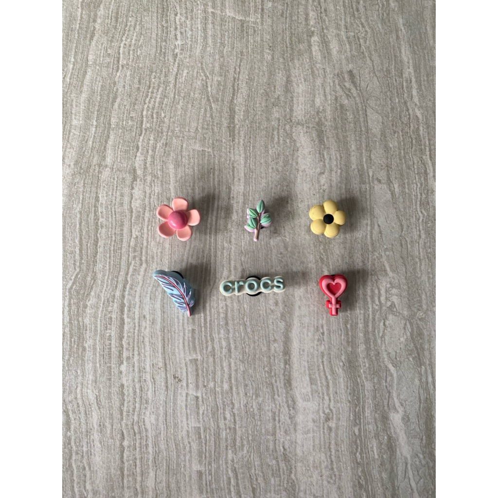 Jibbitz Crcs 6 Pcs Preloved