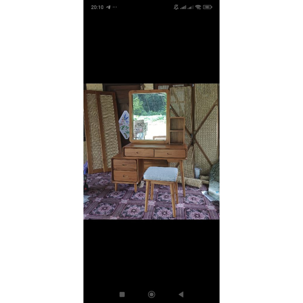 Meja Rias Tolet Minimalis Jati