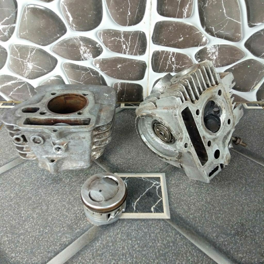 BLOCK HEAD PISTON/BURENG SILINDER KOP SEHER KPH ORIGINAL LEPASAN HONDA SUPRA X FIT 100,GRAND,PRIMA,R