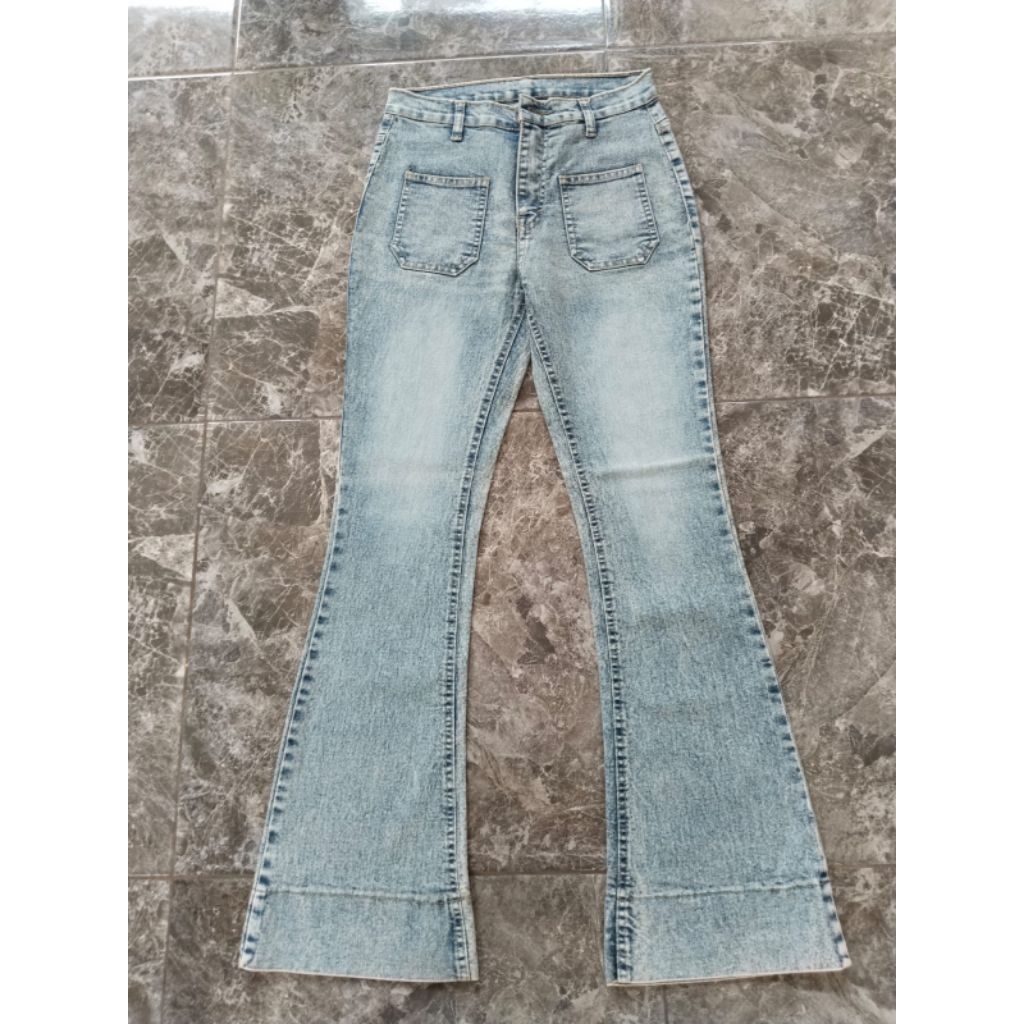 Cutbray Jeans Highwaist Kekinian Lipat Lebar / Celana Jeans Cutbray  Highwaist Stretch Melar Wanita 