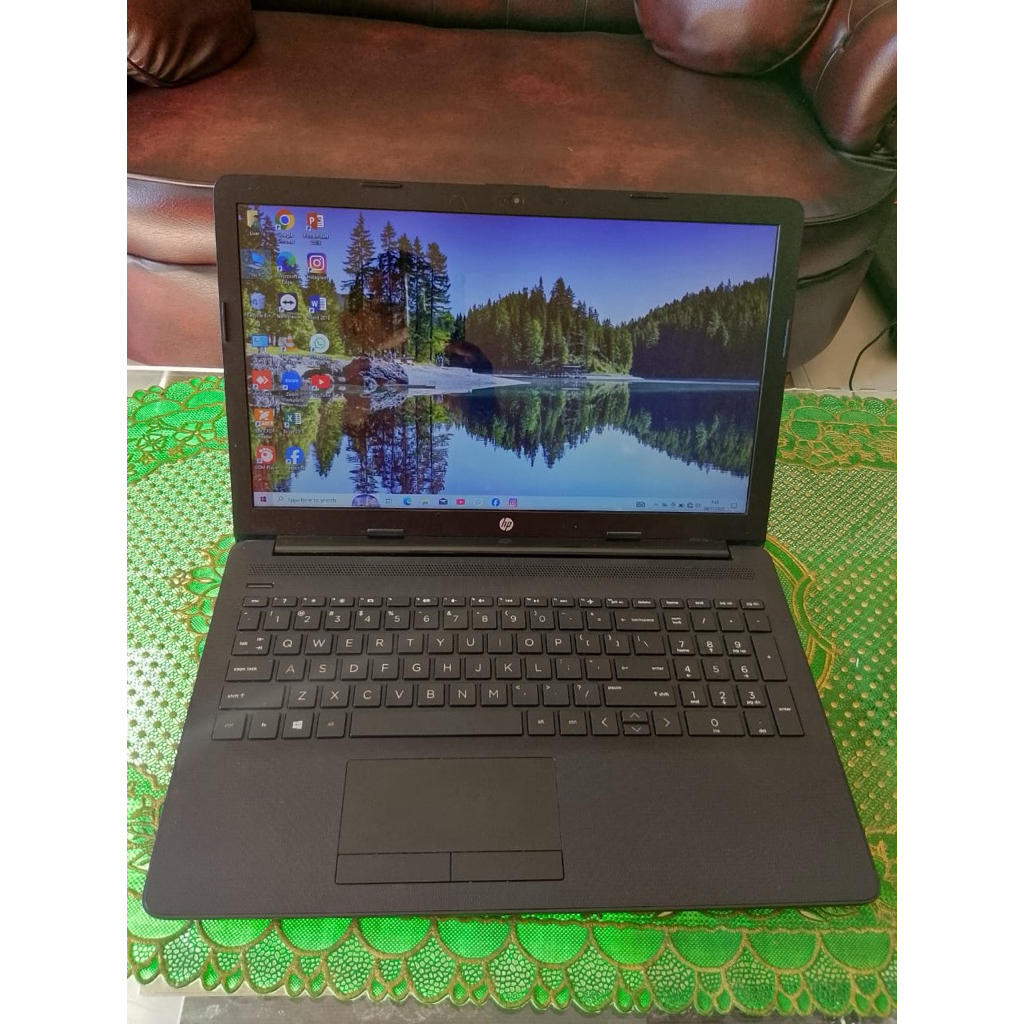 laptop HP 15 AMD e2-9000