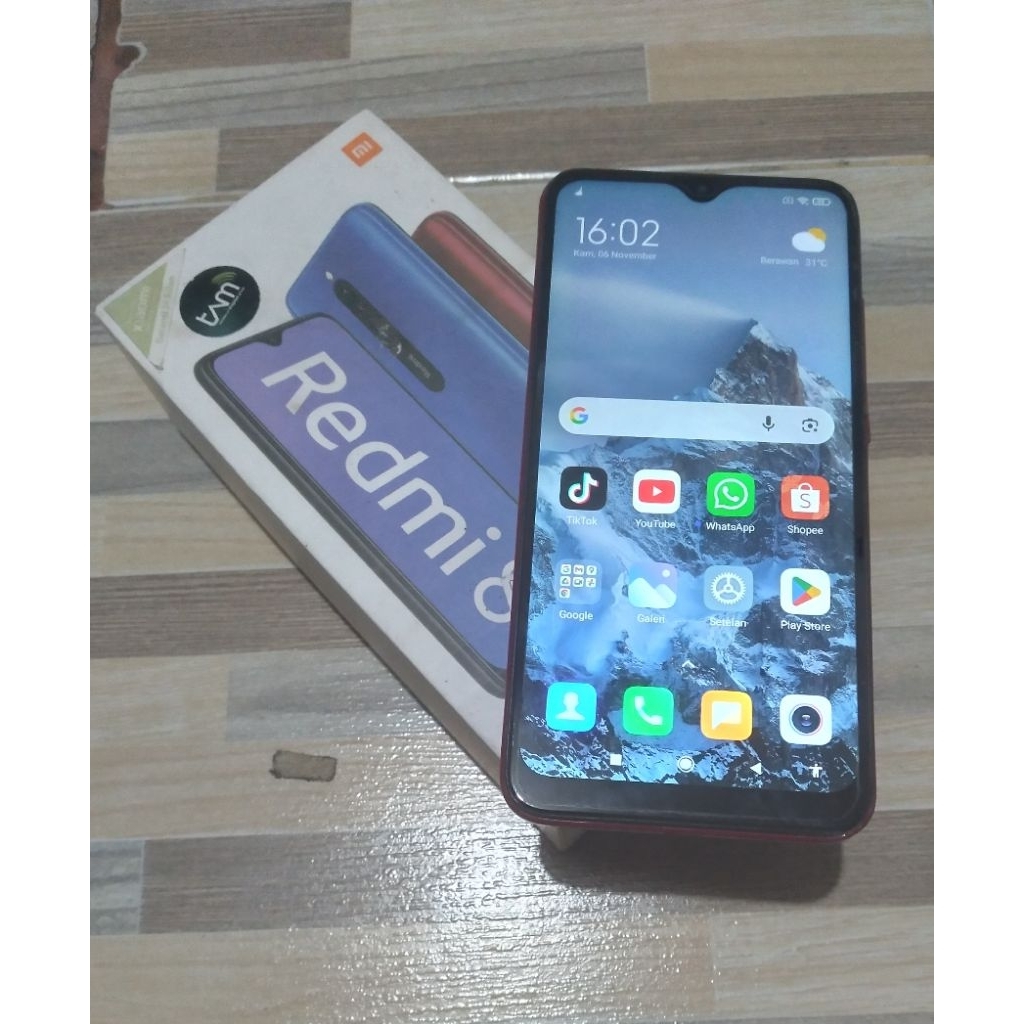 HP REDMI 8 RAM 4/64 GB NORMAL (KET. BACA DISKRIPSI).