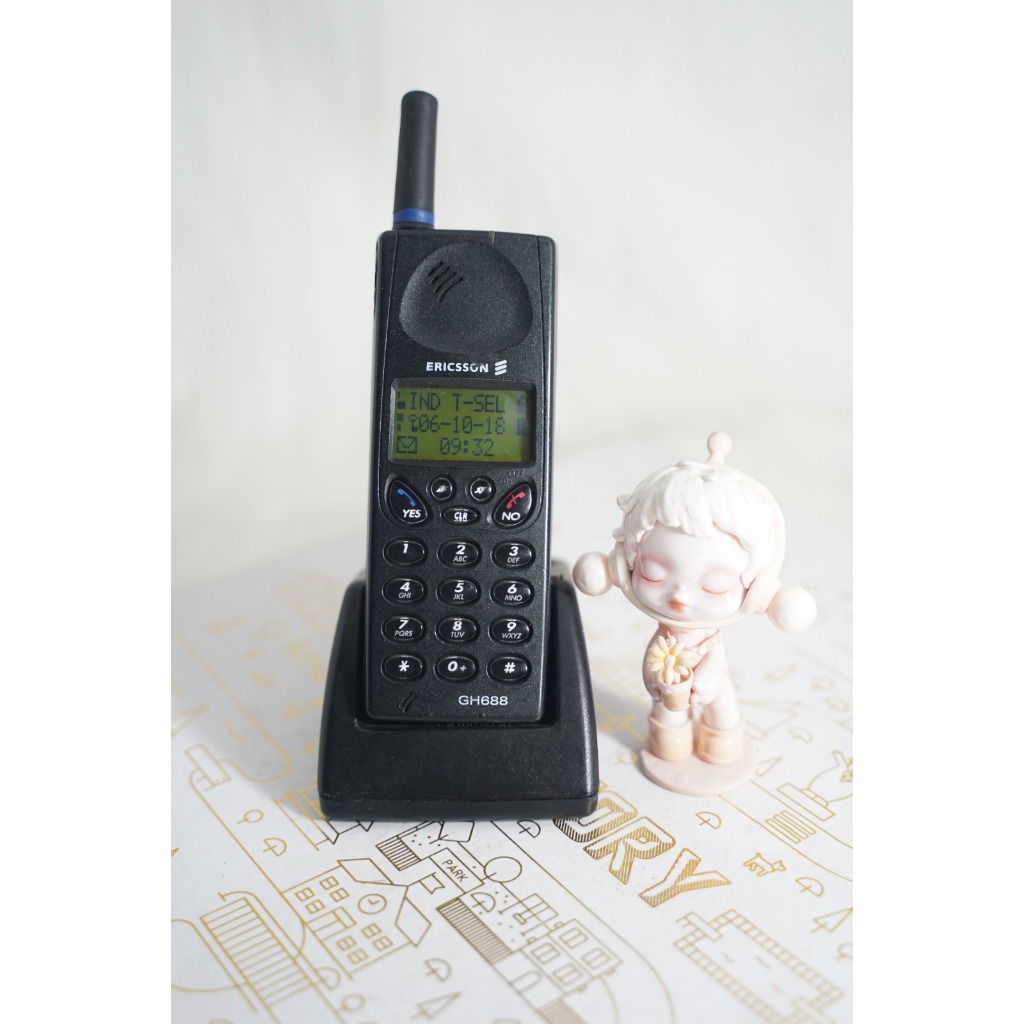 hp jadul Ericsson GH688 all operator