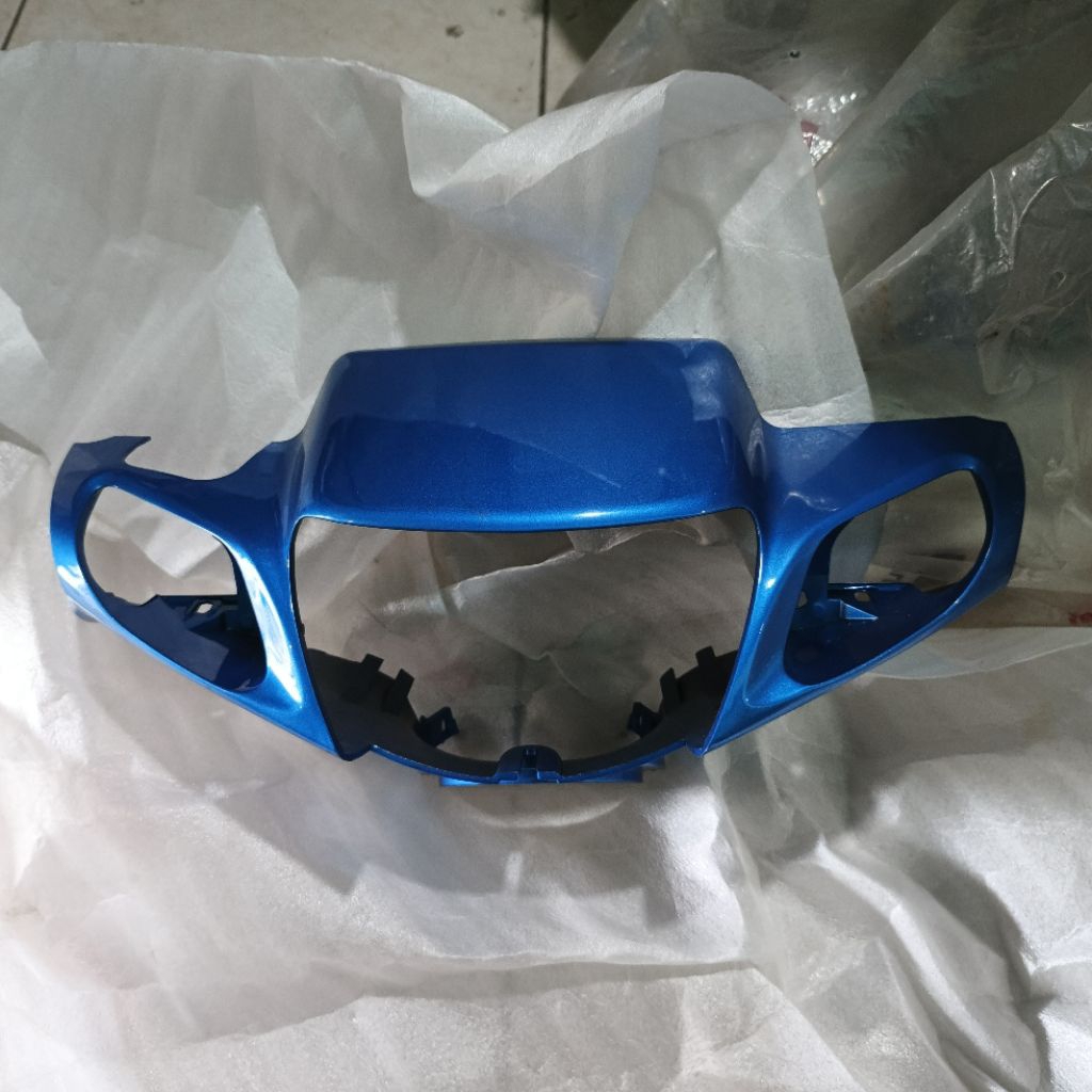 Batok lampu depan F1zr Fizr non kopling 4US biru terang BC3 original baru YGP nos / 4US-F6143-00-P2