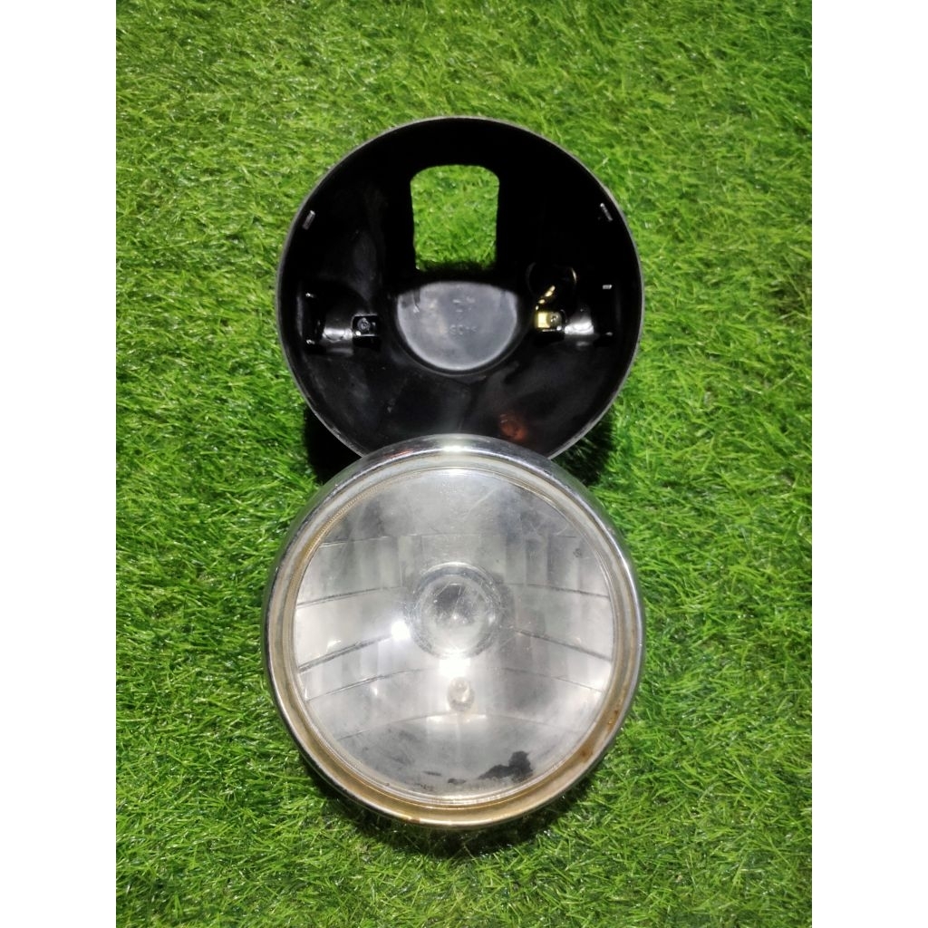 ORIGINAL COPOTAN LAMPU DEPAN LAMPU REFLEKTOR DEPAN MOTOR SUZUKI THUNDER 125 ORIGINAL
