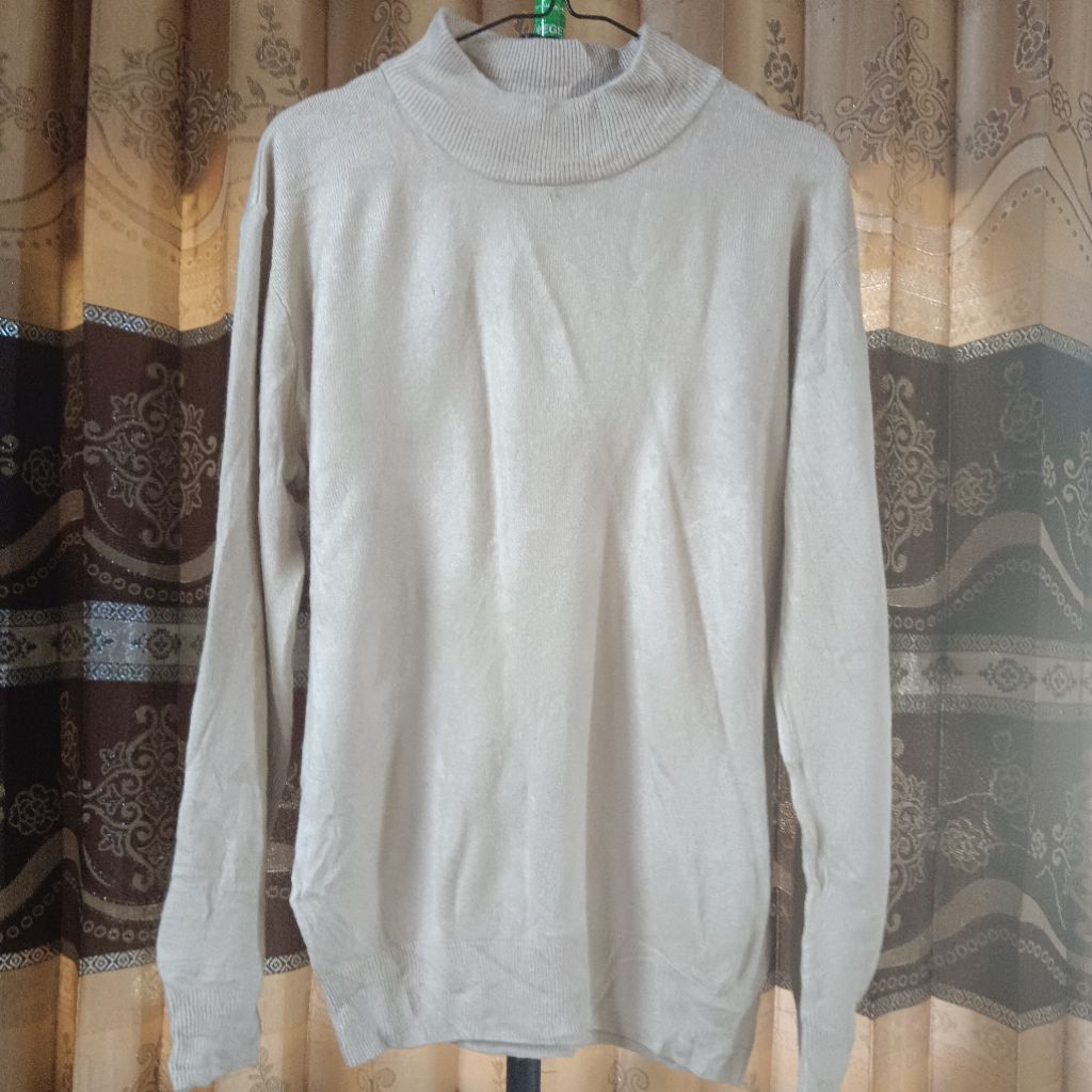 Sweater Rajut Ralph Eton