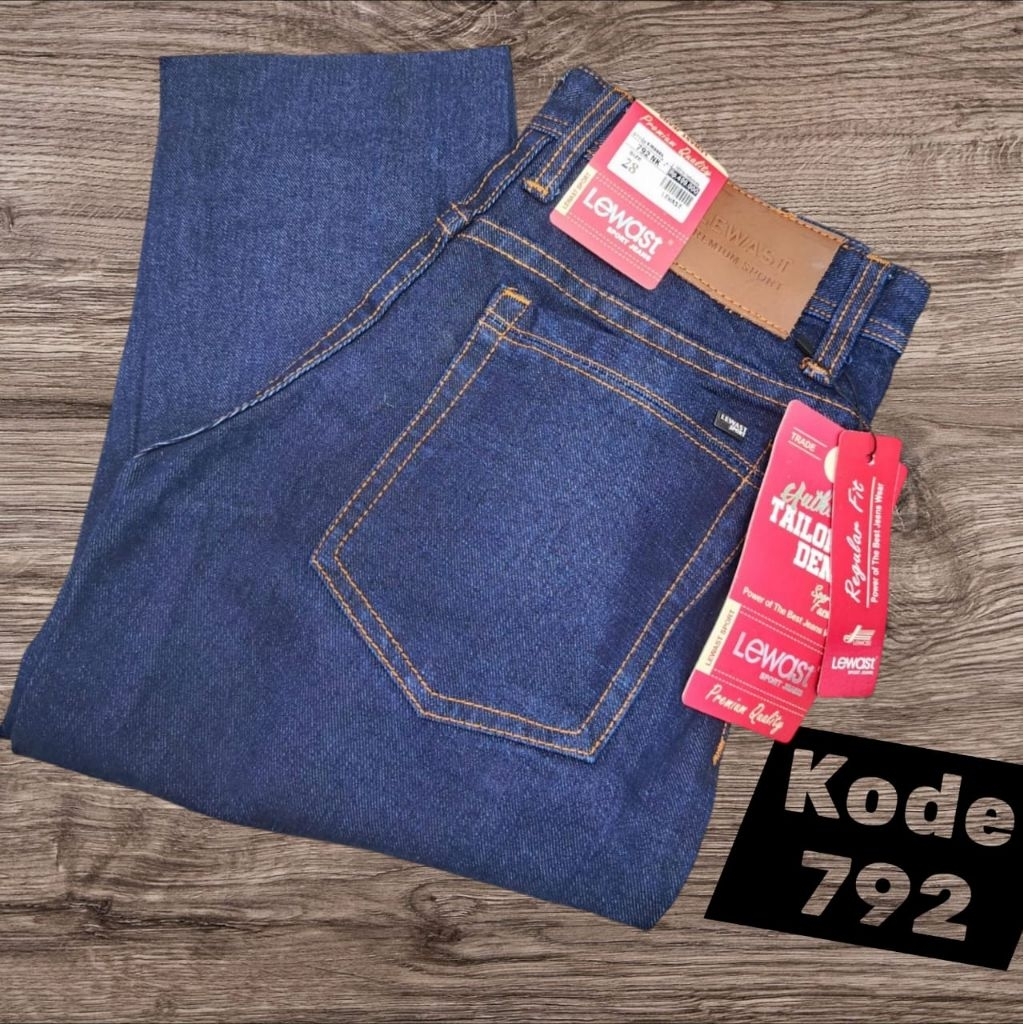 CELANA JEANS LEWAST PRIA MODEL STANDAR/REGULER