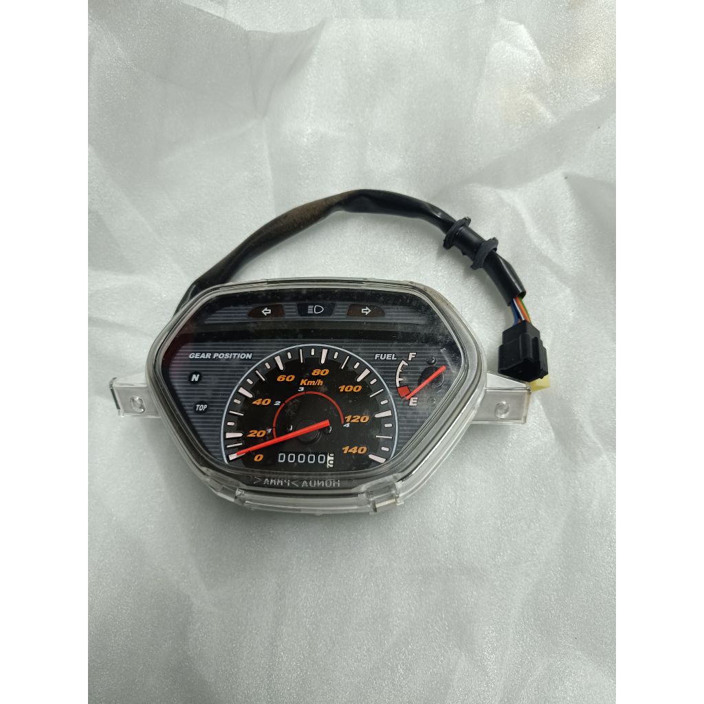 spedometer Supra fit lama