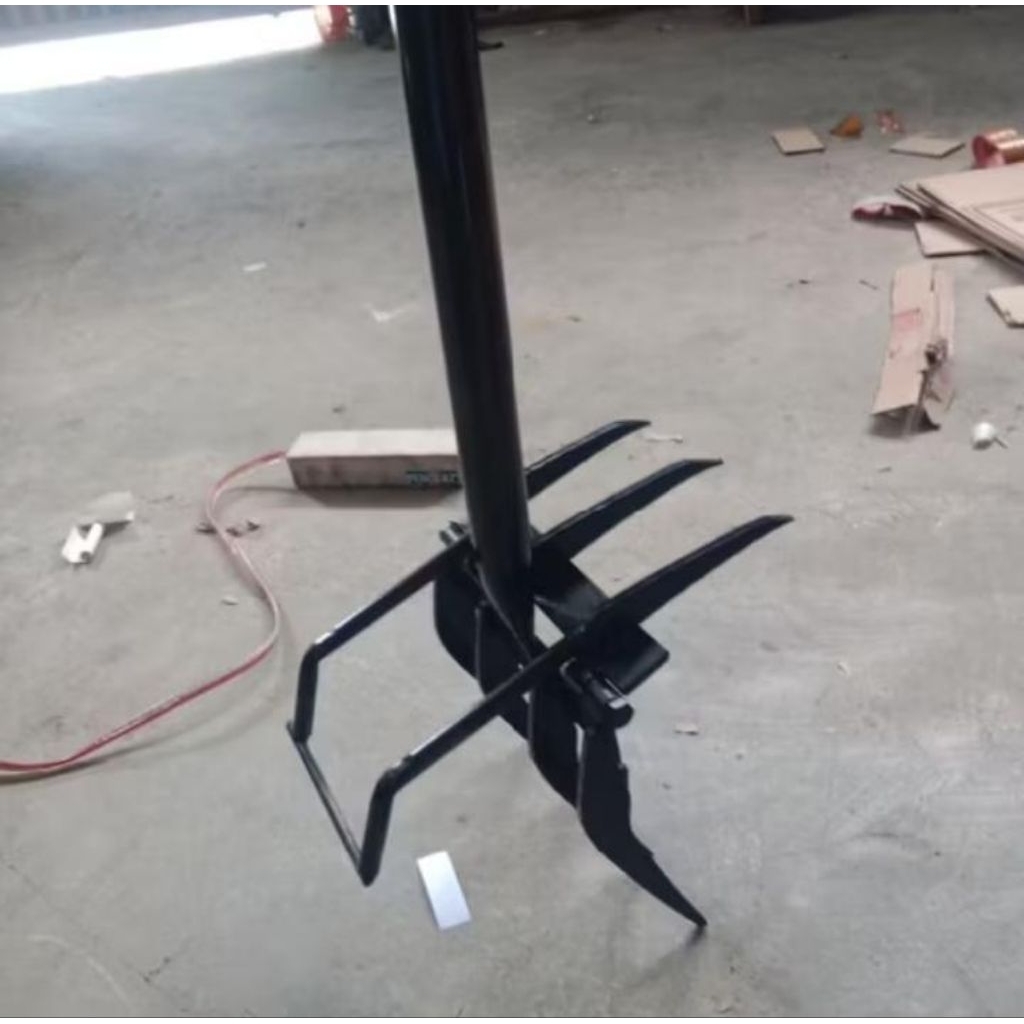 Cangkul Garpu Modern