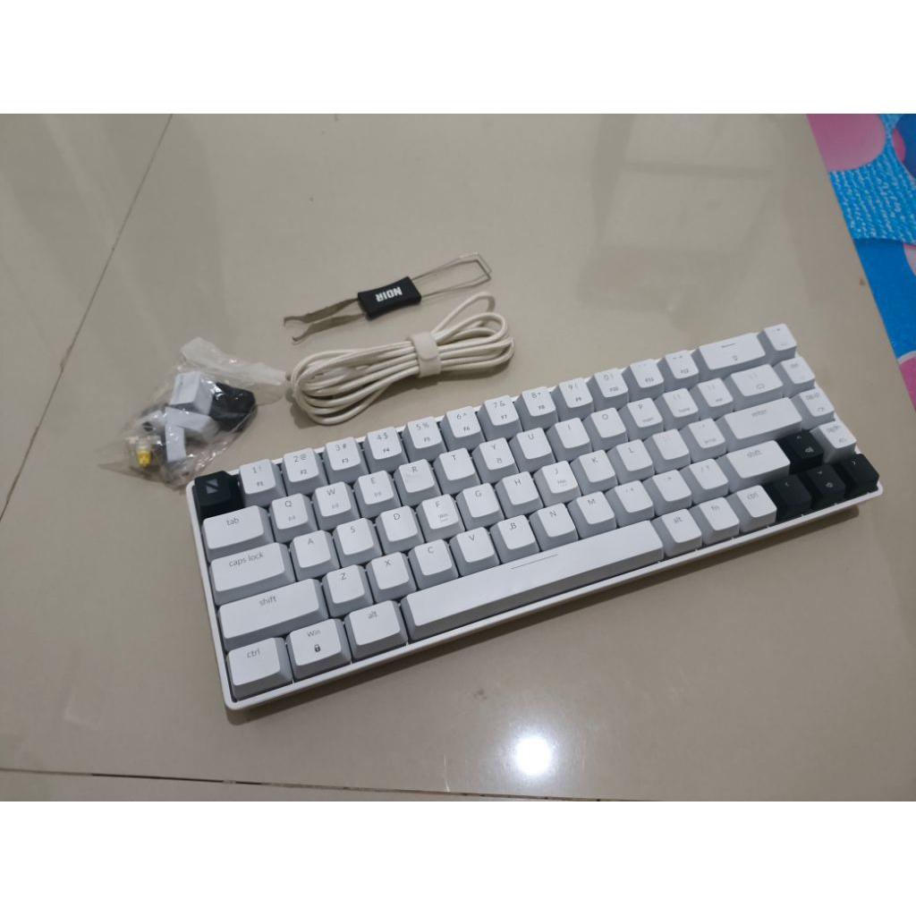 Noir N1 V3 65% ~Gateron yellow ~ Fullset