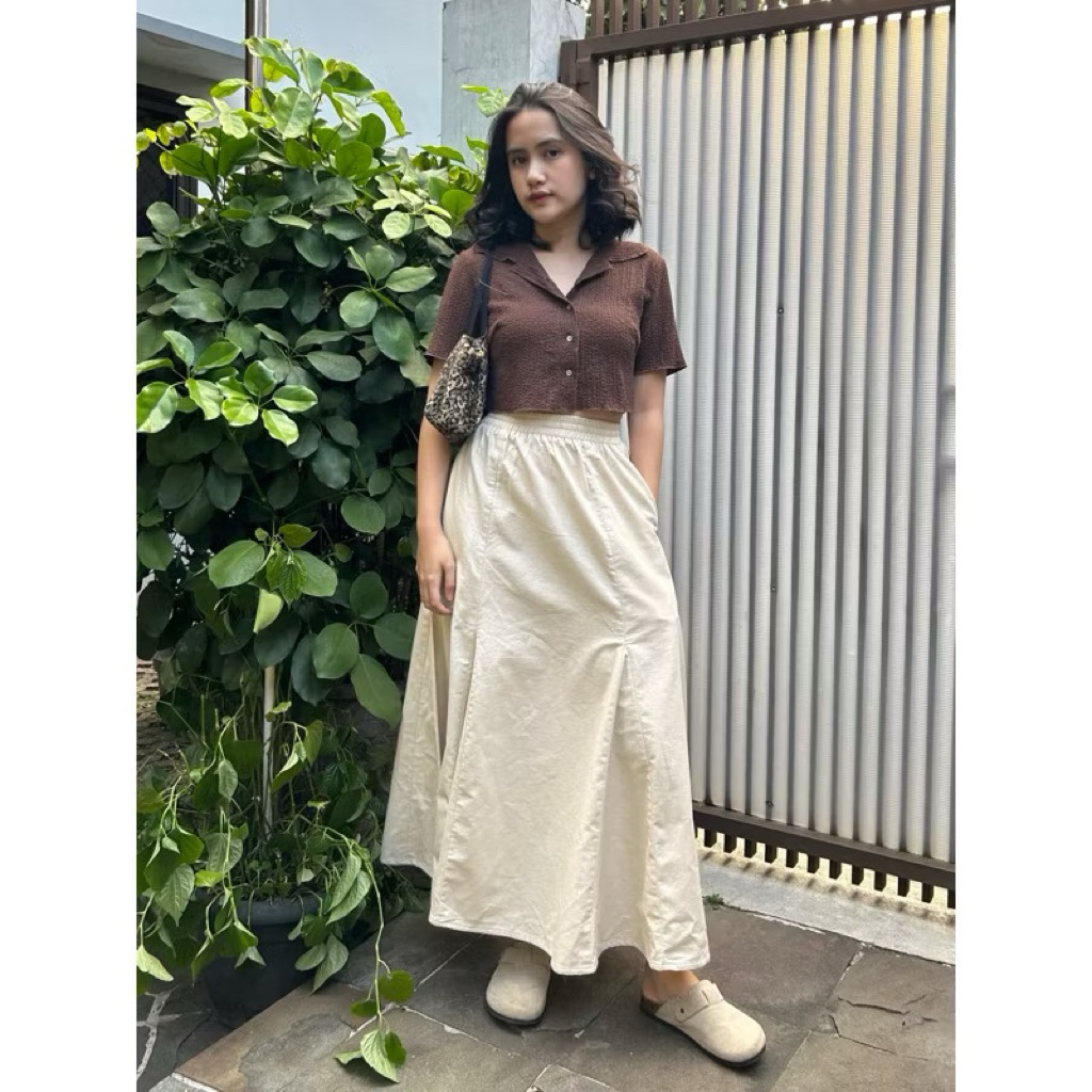 [Preloved] ByNeeth Robin Skirt in Ivory - size 2