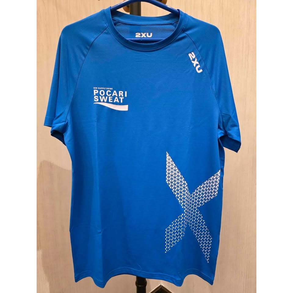 2XU Kaos Pocari Sweat Original