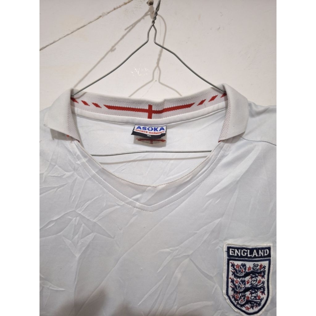Baju jersey bola inggris
