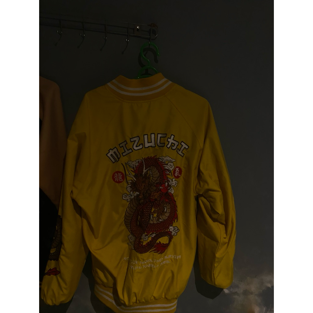 Preloved jaket sukajan merk revolver mizuchi