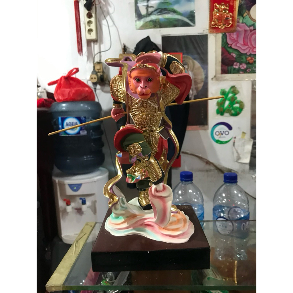 patung dewa kera sakti / sun go kong / tai sing kong 10in semi kayu