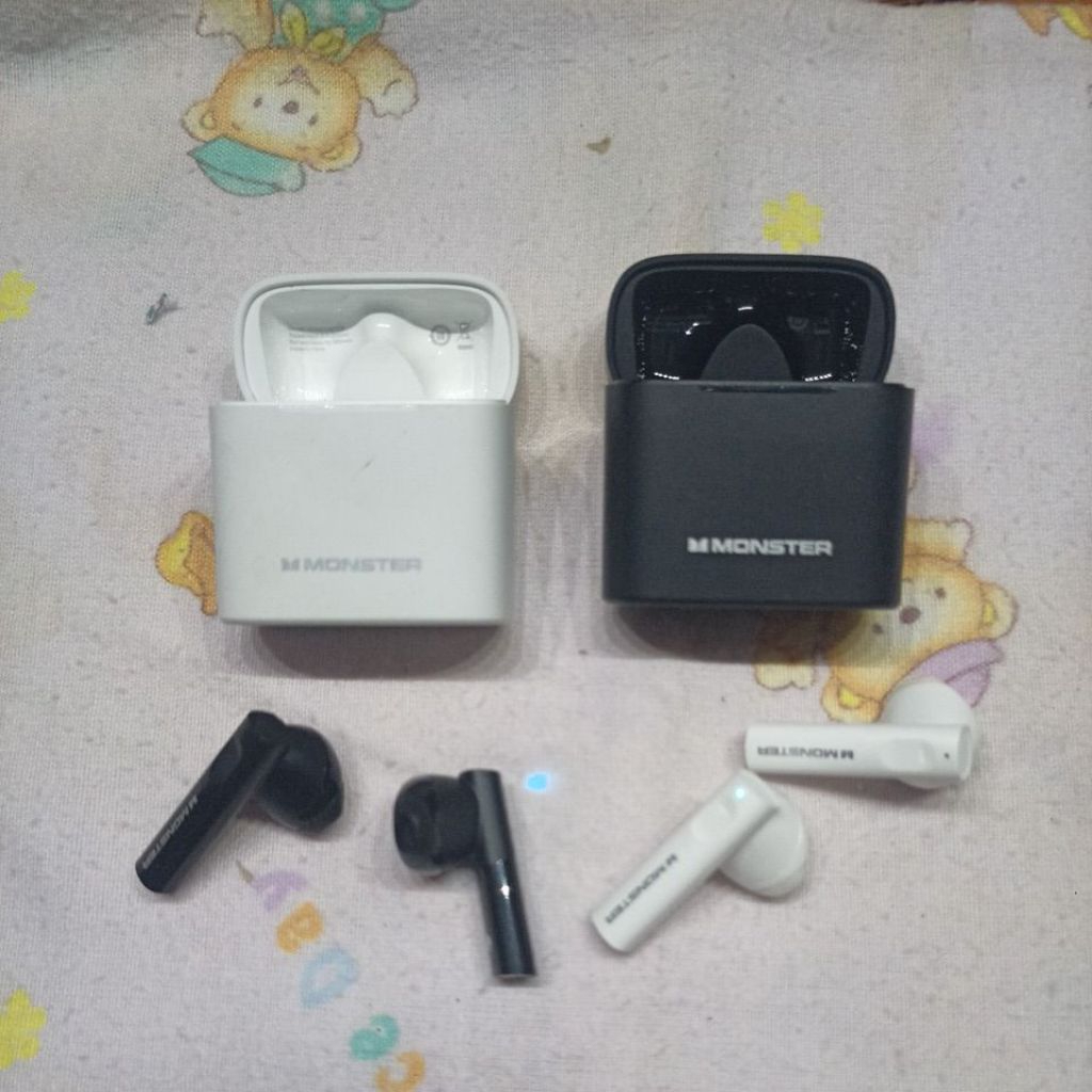 TWS Monster XKT03 ( preloved ) / Wireless TWS