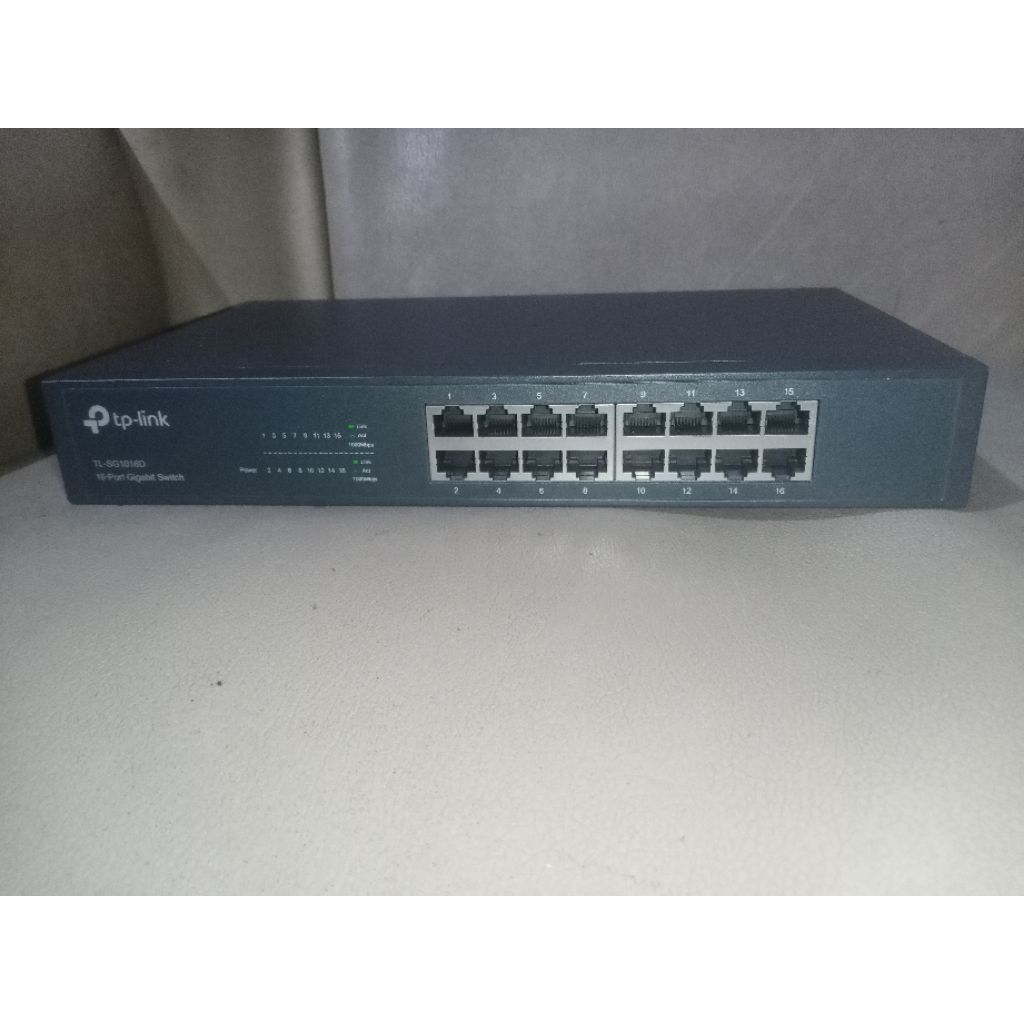 Switch TP-Link TL-SG1016D