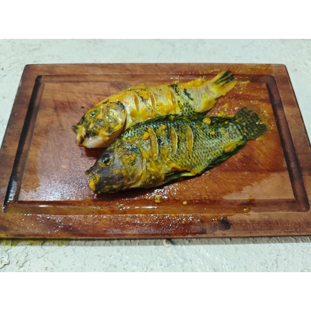 Ikan Nila Mujair Merah Hitam marinasi bumbu kuning siap goreng Rendam Rasa