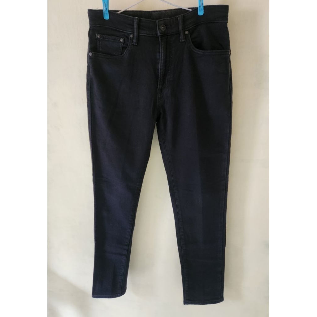 celana uniqlo jeans ezy ankle